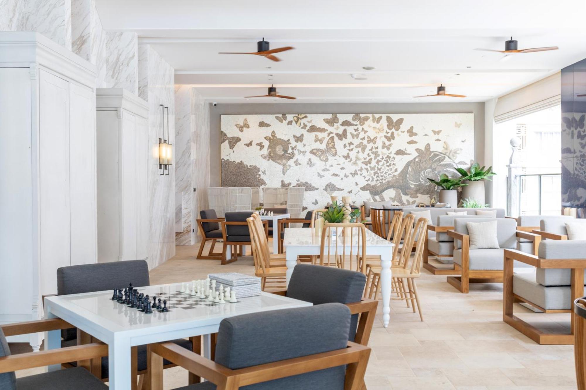 Silq Hotel & Residence, Managed By The Ascott Limited Bangkok Exterior photo The restaurant at the Hotel